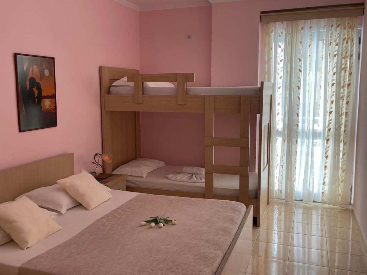 Wave Apartments Saranda Kültér fotó