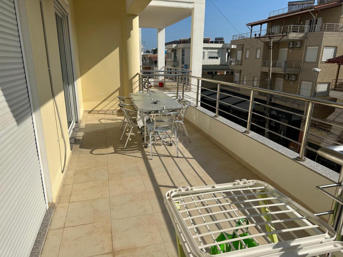 Wave Apartments Saranda Kültér fotó